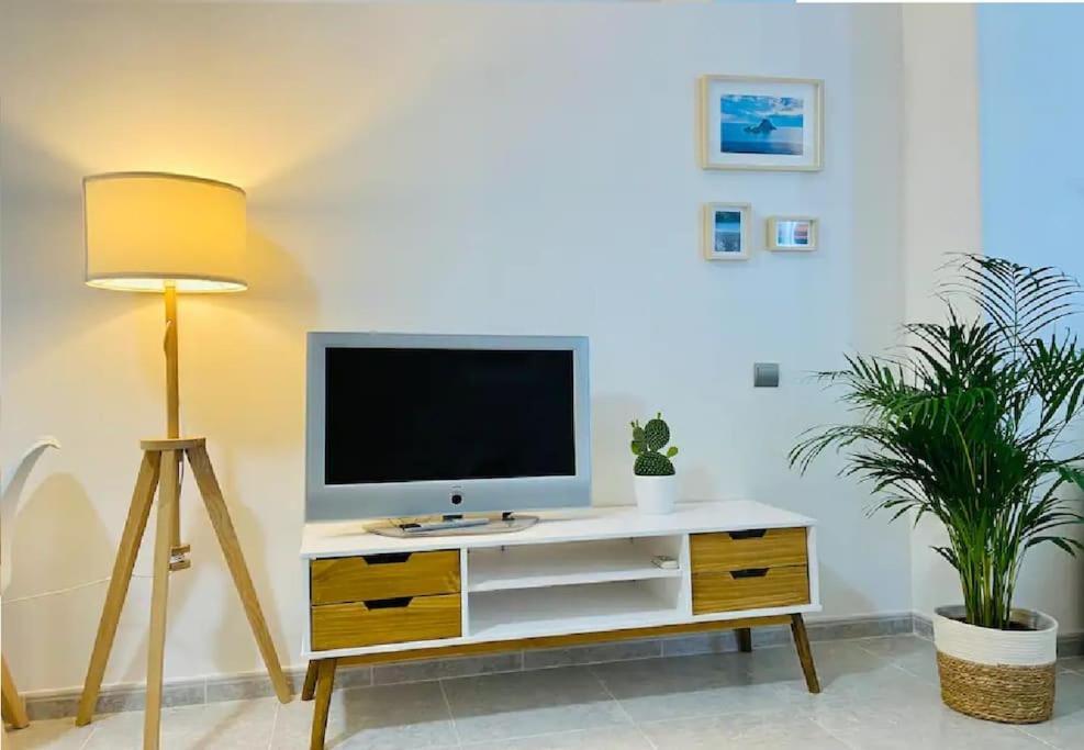 Alterhome Luminoso Estudio Con Piscina Y Maravillosas Vistas Торремолинос Экстерьер фото